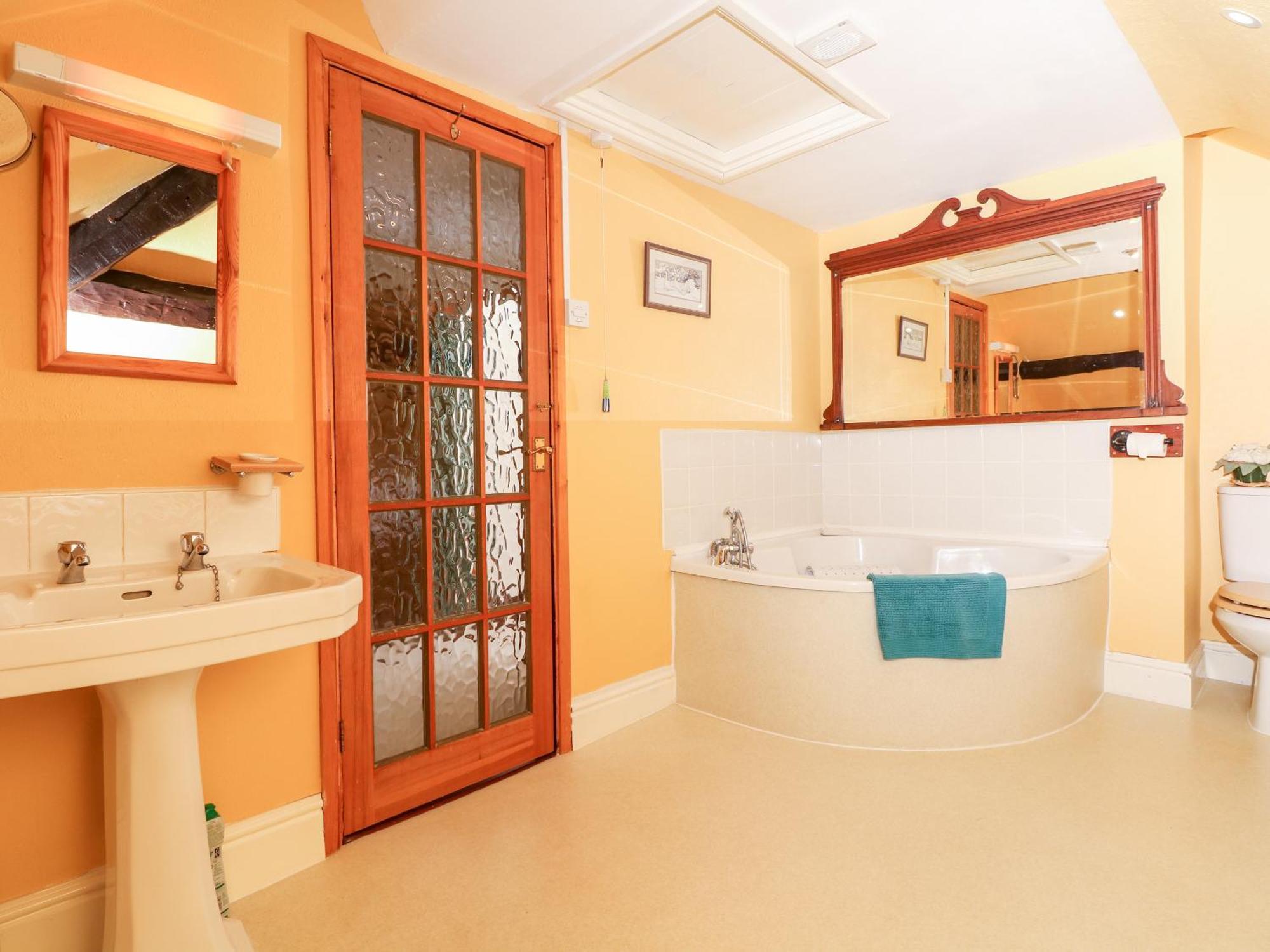 Castle View Villa ดันสเตอร์ ภายนอก รูปภาพ